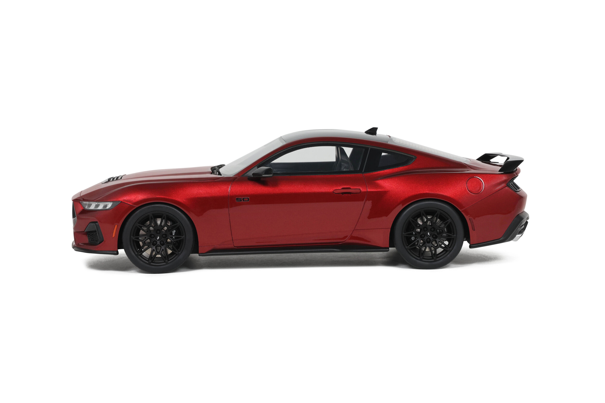 GT-SPIRIT GT433 Scale 1/18  FORD USA MUSTANG 5.0 GT COUPE 2024 RAPID RED